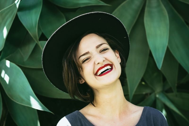 Cosmetic Dentistry Options: Veneers vs. Whitening